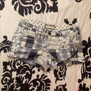 Cotton Abercrombie and Fitch shorts size 6/8